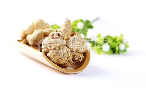 三七里有膠水？三七為什么被膠水粘過？