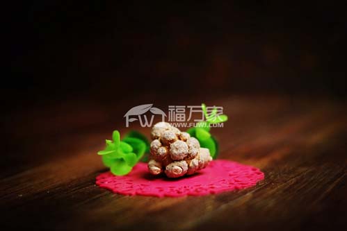 三七粉的作用與功效改善冠心病、心絞痛