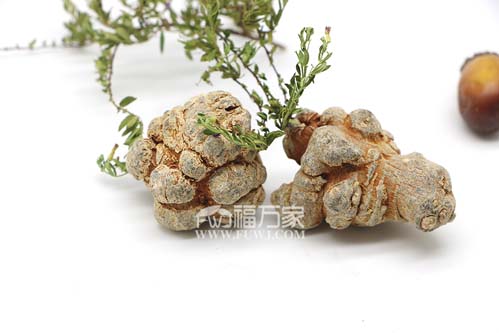 三七粉老人如何食用？